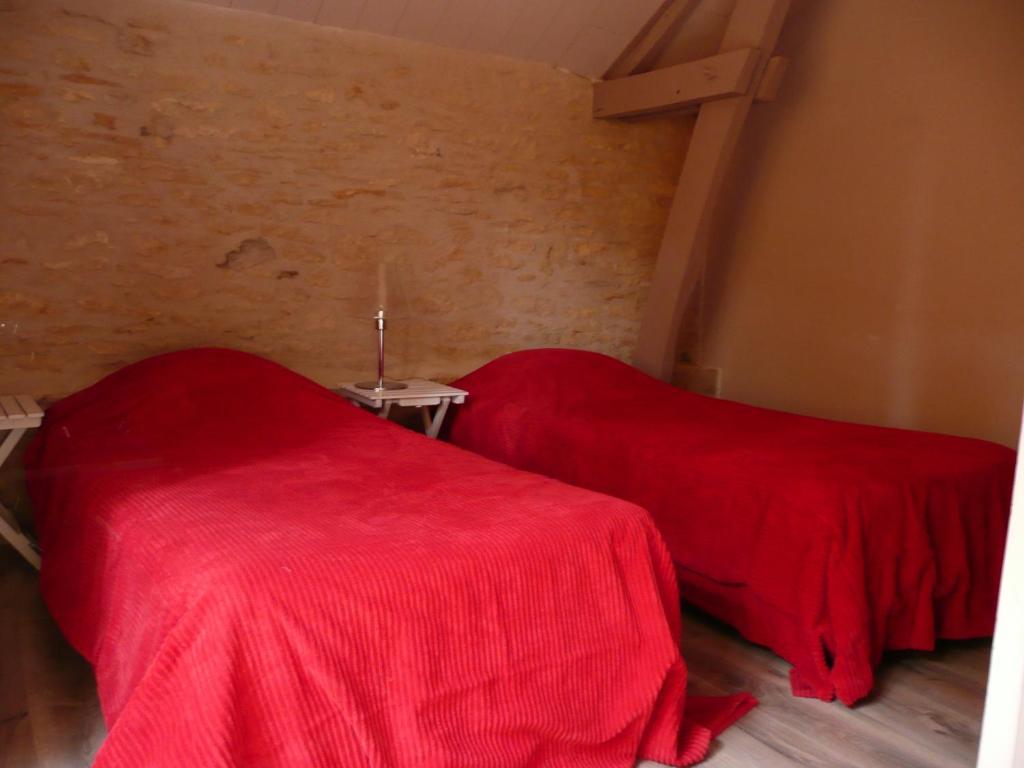 Chambres D'Hotes L'Oustralac La Chapelle-Aubareil Ruang foto